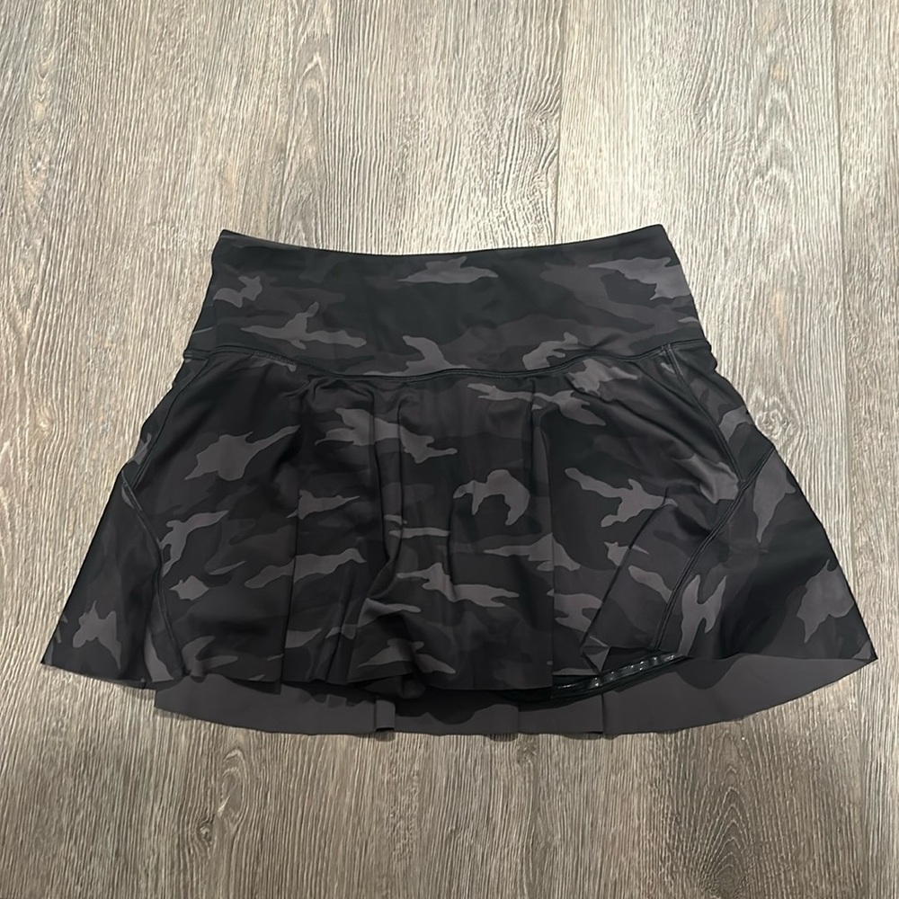 Athleta Ace tennis skort
